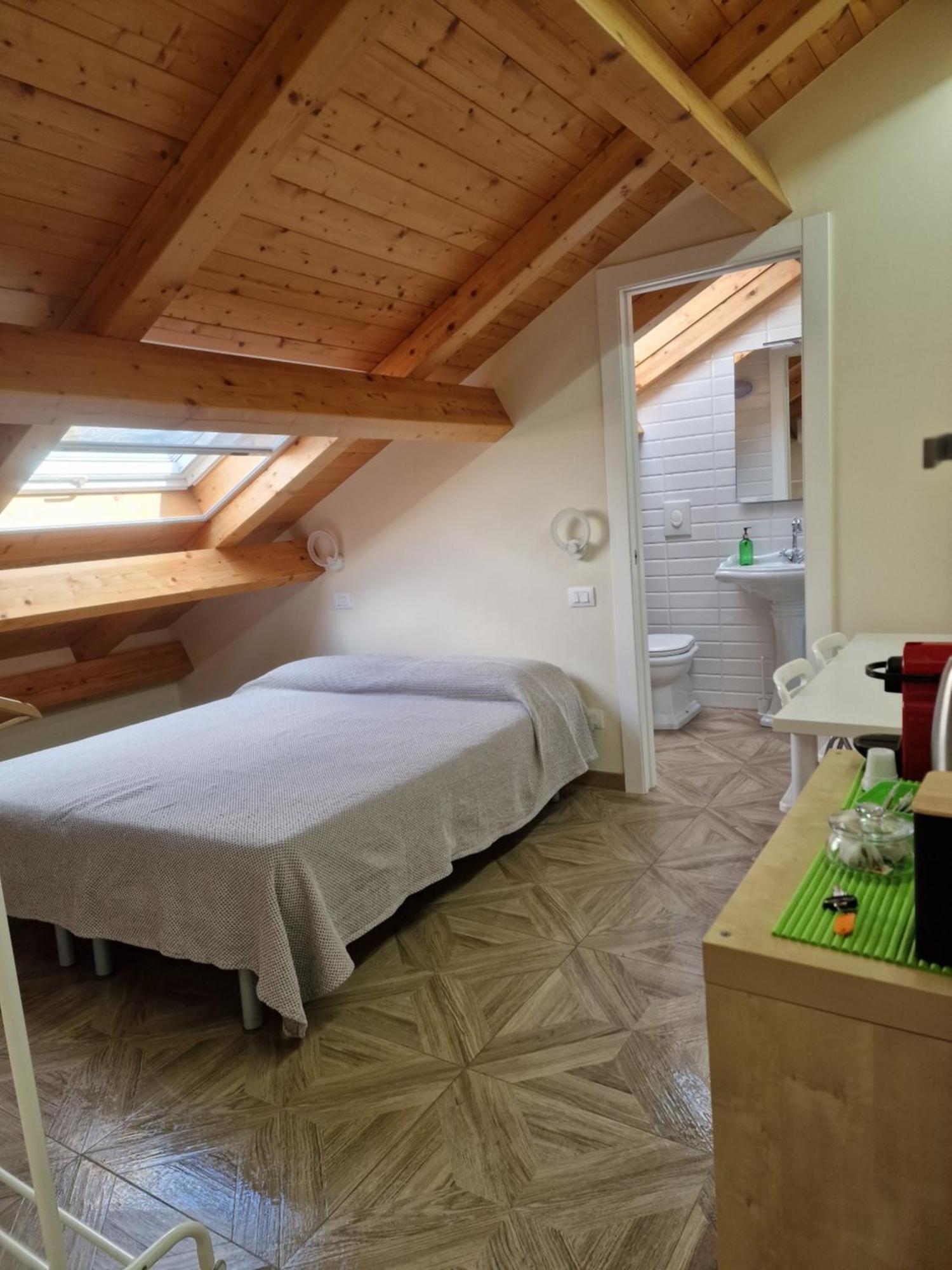 App C Duomo Messina Apartment Ngoại thất bức ảnh